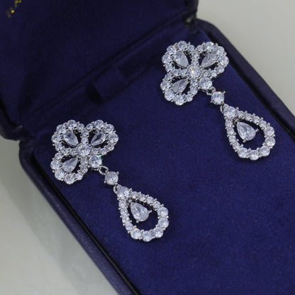 [LUCKY LOVE]LOOP EARRINGS FULL MOTIF DIAMOND
