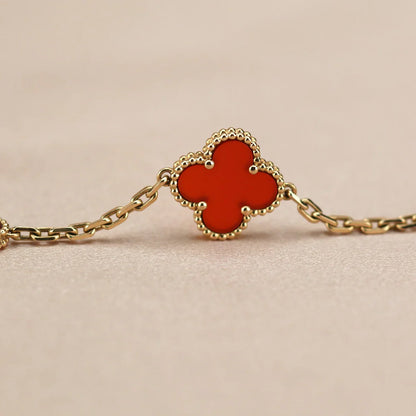 [LUCKY LOVE] CLOVER 5 MOTIF RED CORNELIAN BRACELET COLLECTION