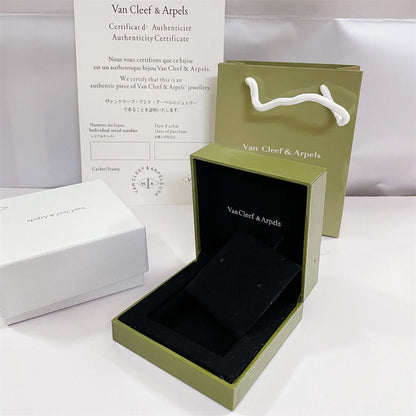 [LUCKY LOVE]VA CLOVER BOX GIFT BAG