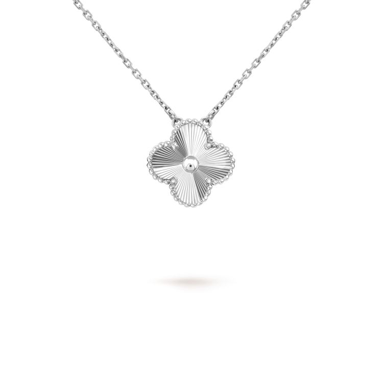 [LUCKY LOVE]CLOVER 15MM LASER NECKLACE SILVER