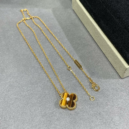[LUCKY LOVE]CLOVER 15MM DIAMOND AND YELLOW TIGER'S EYE AGATE necklace
