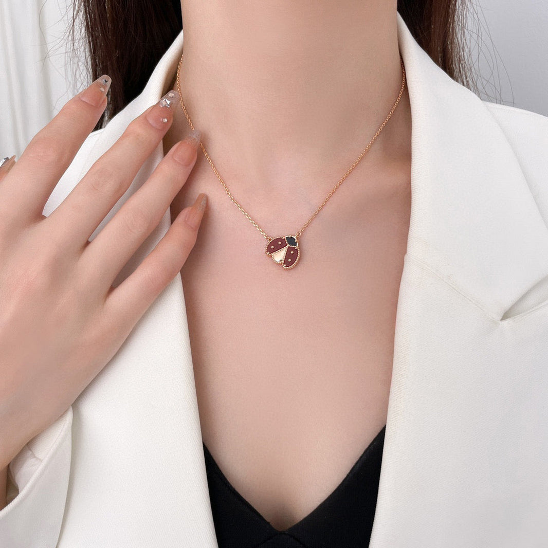 [LUCKY LOVE]LUCKY  CARNELIANS LADYBUG NECKLACE