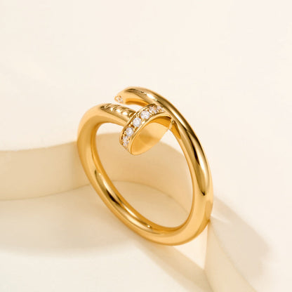 [LUCKY LOVE]JUSTE RING 2.6MM HALF DIAMOND