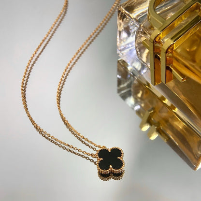 [LUCKY LOVE]CLOVER 15MM BLACK ONYX SINGLE FLOWER NECKLACE