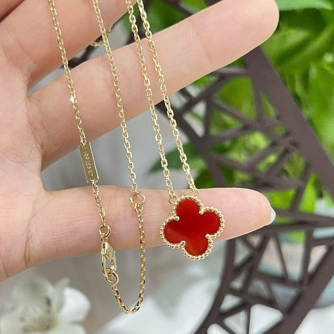 [LUCKY LOVE]CLOVER 15MM CARNELIAN SINGLE FLOWER NECKLACE