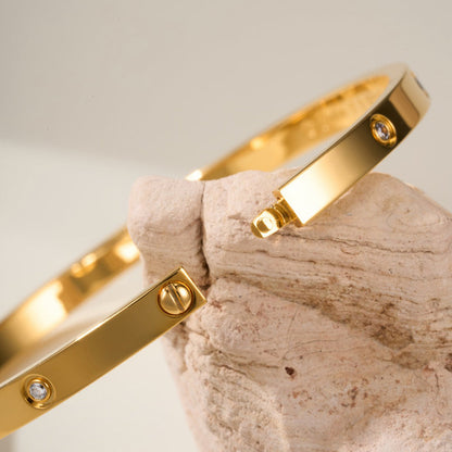 [LoveLucky] JUSTE Diamond & LOVE Diamond Bracelet Stack Set