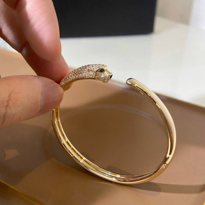 [LUCKY LOVE]PANTHERE HALF DIAMOND OPEN BRACELET
