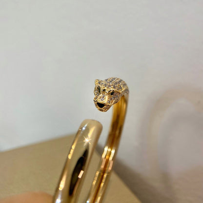 [LUCKY LOVE]PANTHERE HALF DIAMOND OPEN BRACELET