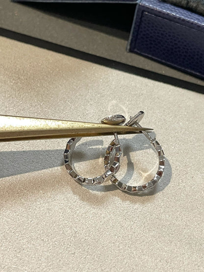 [LUCKY LOVE]Hollow Design Four-Leaf Clover Flower Shape Ring