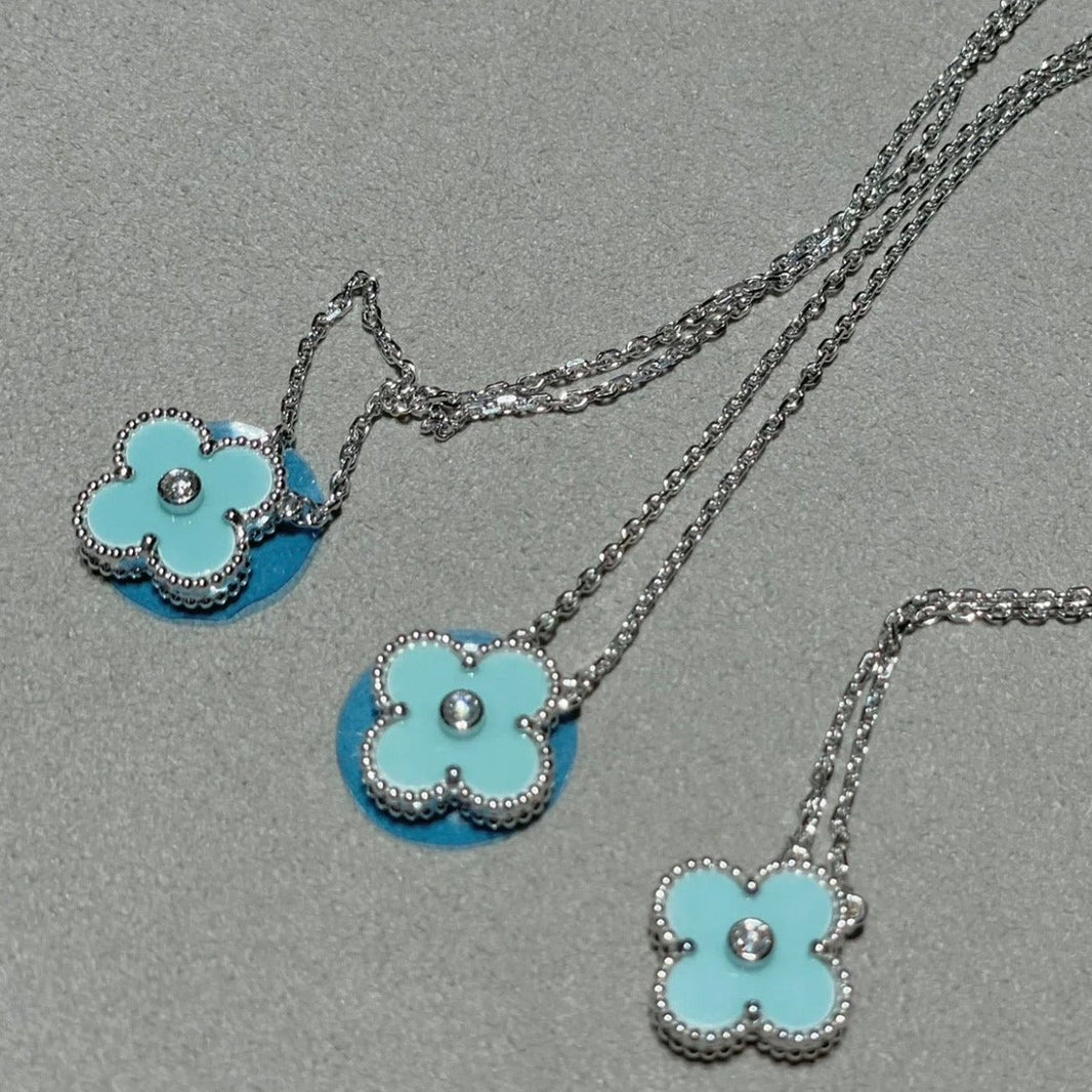 [LUCKY LOVE]CLOVER 1 DIAMOND LIGHT BLUE SILVER NECKLACE