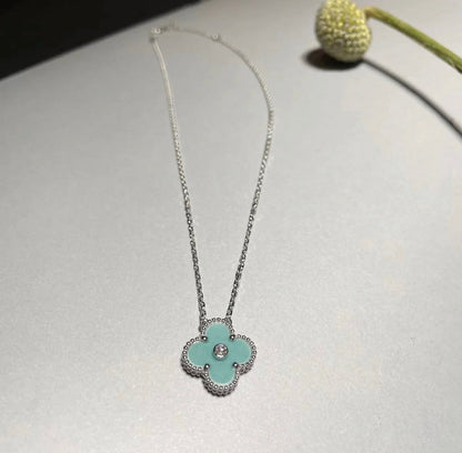 [LUCKY LOVE]CLOVER 1 DIAMOND LIGHT BLUE SILVER NECKLACE
