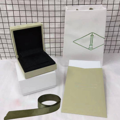 [LUCKY LOVE]VA CLOVER BOX GIFT BAG