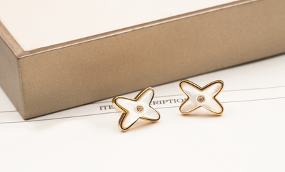 [LUCKY LOVE]JEUX DE WHITE MOP ROSE GOLD DIAMOND EARRINGS