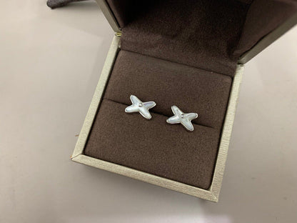 [LUCKY LOVE]JEUX DE WHITE MOP SILVER DIAMOND EARRINGS