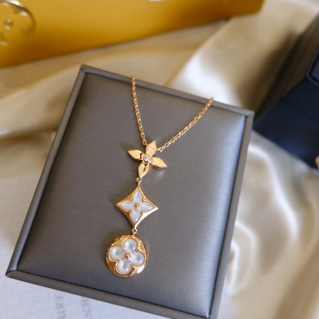 [LUCKY LOVE]COLOR BLOSSOM LARIAT NECKLACE PINK GOLD WHITE MOTHER PEARL AND DIAMOND