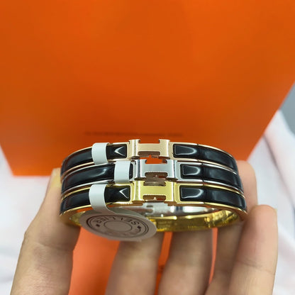 [LUCKY LOVE]CLASSIC HM CLIC BLACK 8MM ENAMEL BRACELET