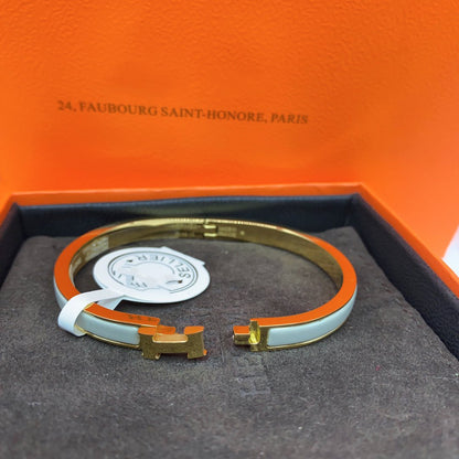 [LUCKY LOVE]CLASSIC HM CLIC GREEN 8MM ENAMEL BRACELET