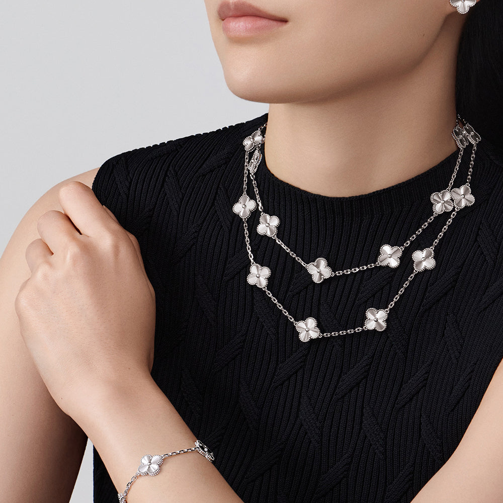 [LUCKY LOVE]CLOVER 20 MOTIFS DIAMOND SILVER