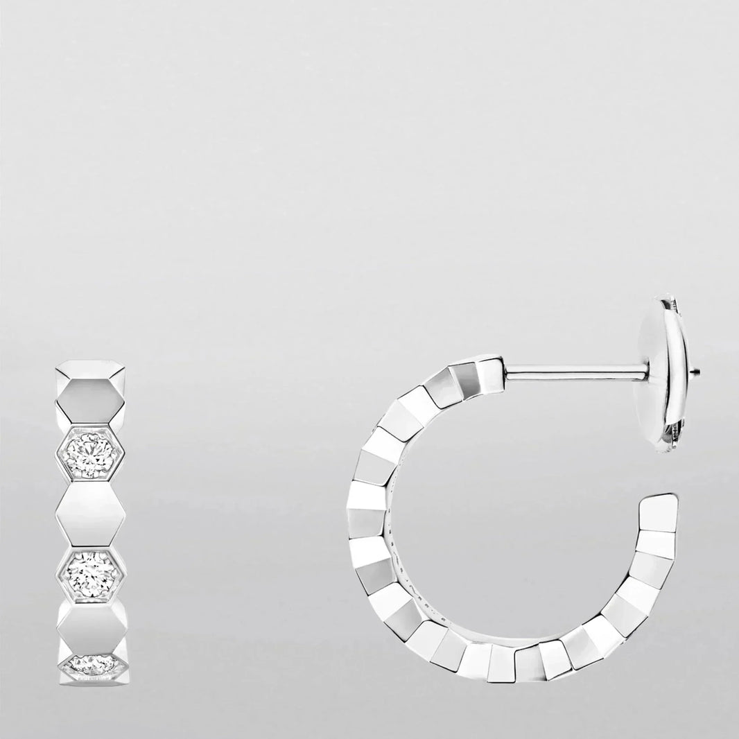 [LUCKY LOVE]Hollow Design Four-Leaf Clover Flower Shape Ring
