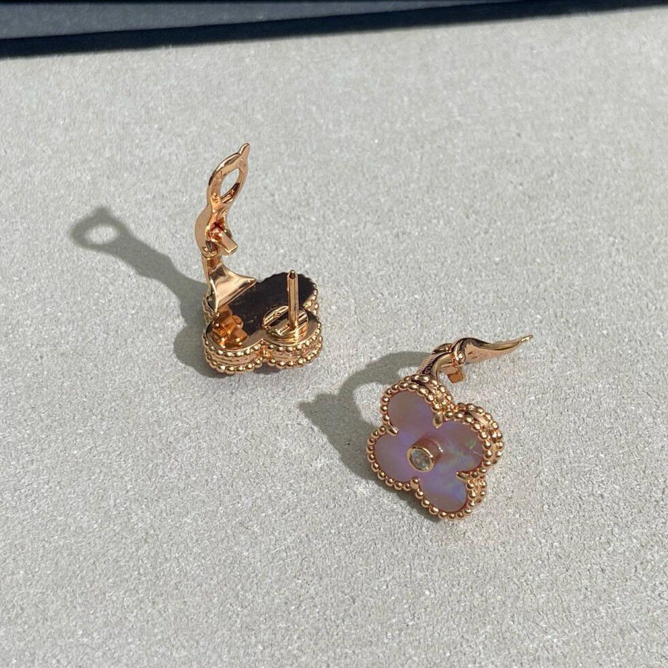 [LUCKY LOVE]CLOVER MEDIUM 1 DIAMOND PINK EARRINGS