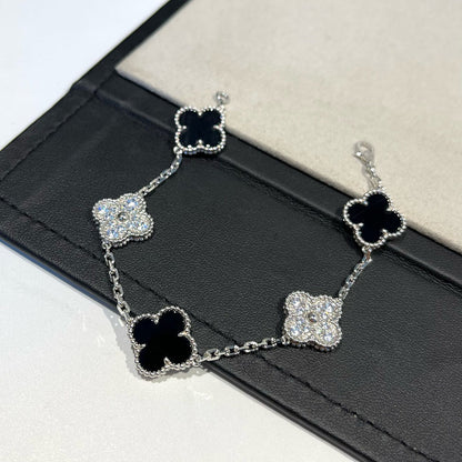 [LUCKY LOVE] CLOVER 5 MOTIF ONYXS BRACELET COLLECTION