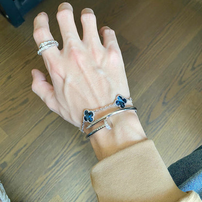 [LUCKY LOVE]CLOVER 5 MOTIF PIETERSITE SILVER BRACELET