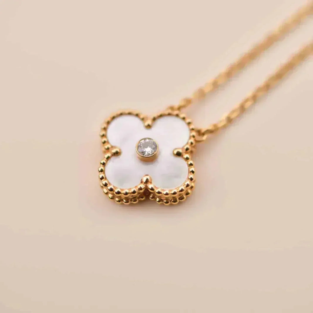 [LUCKY LOVE]CLOVER 15MM DIAMOND WHITE FRITILLARIA NECKLACE