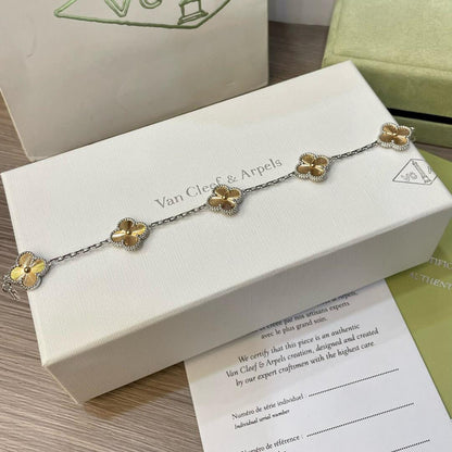 [LUCKY LOVE]CLOVER  5 MOTIFS  CHRISTMAS LIMITED EDITION BRACELET