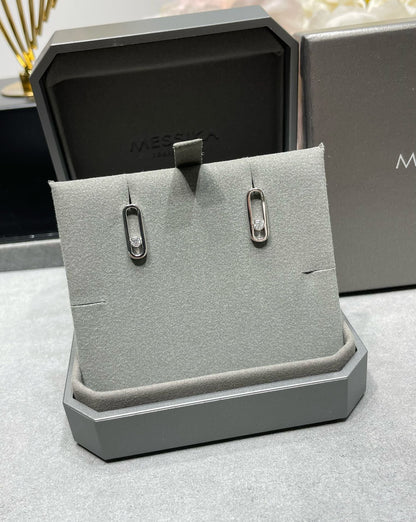 [LUCKY LOVE]MOVE UNO SMALL 1 DIAMOND EARRINGS