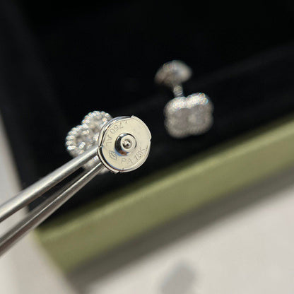 [LUCKY LOVE]CLOVER MINI DIAMOND STUD EARRINGS